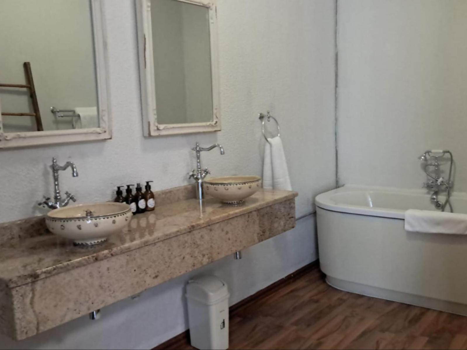 Art And Soul Restaurant, Accommodation, French Bar And Art Gallery Parys Habitación foto